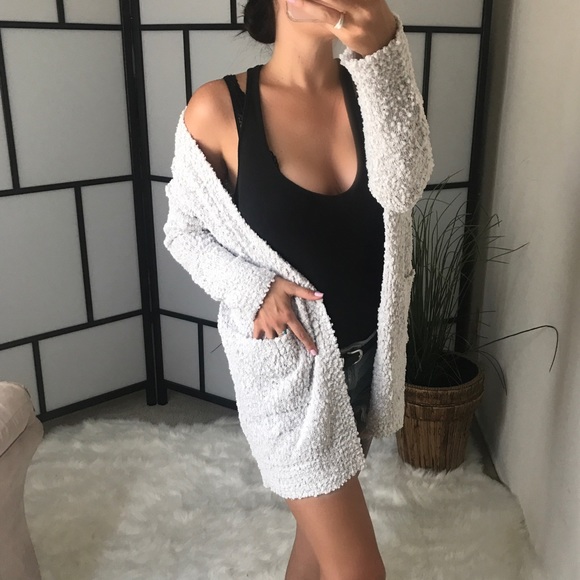 LAST 1️⃣ JADE Soft Popcorn Cardigan New Colorways - Picture 2 of 8